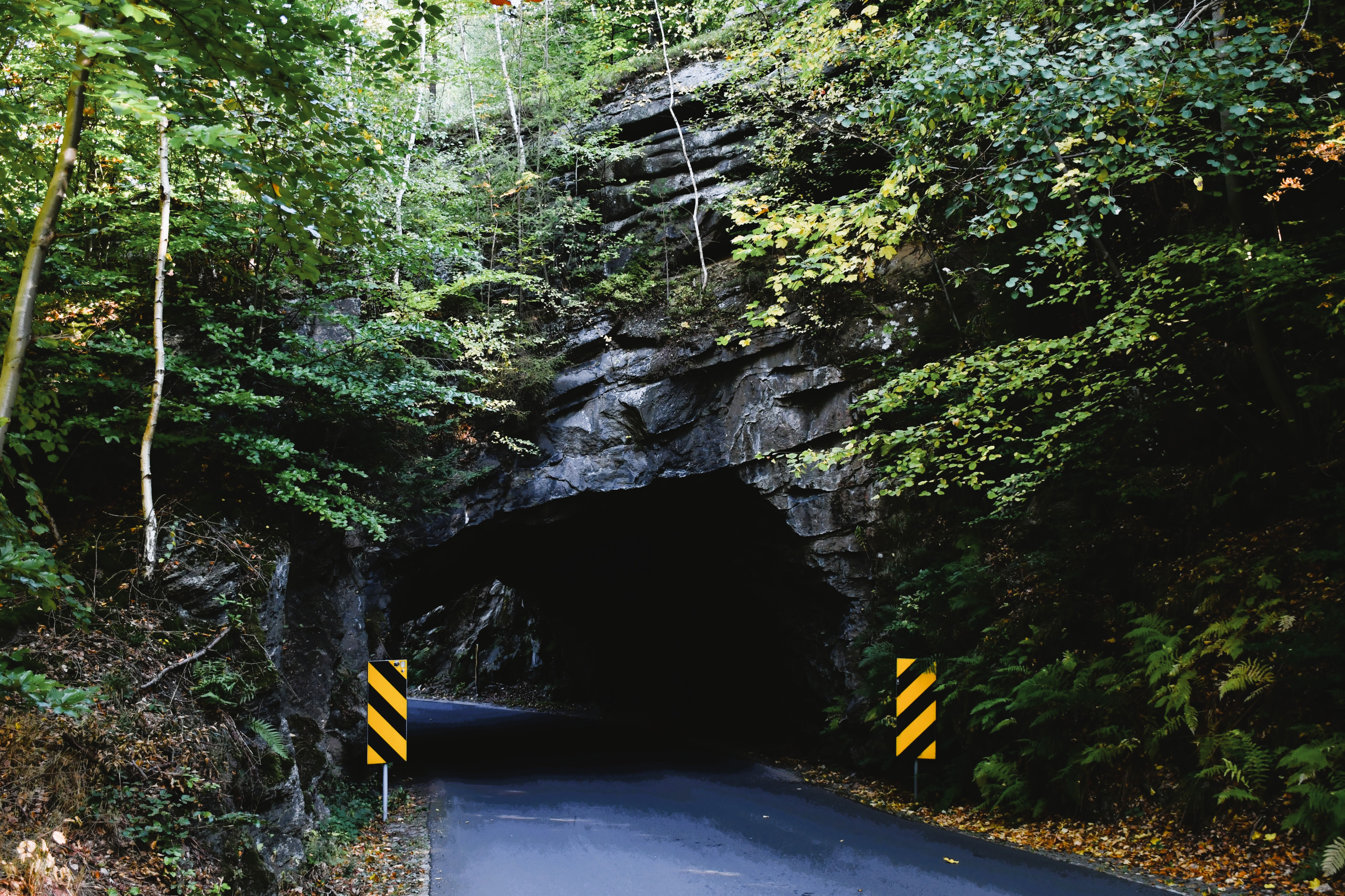 Tunel Skalny w Piechowicach (Michałowice)